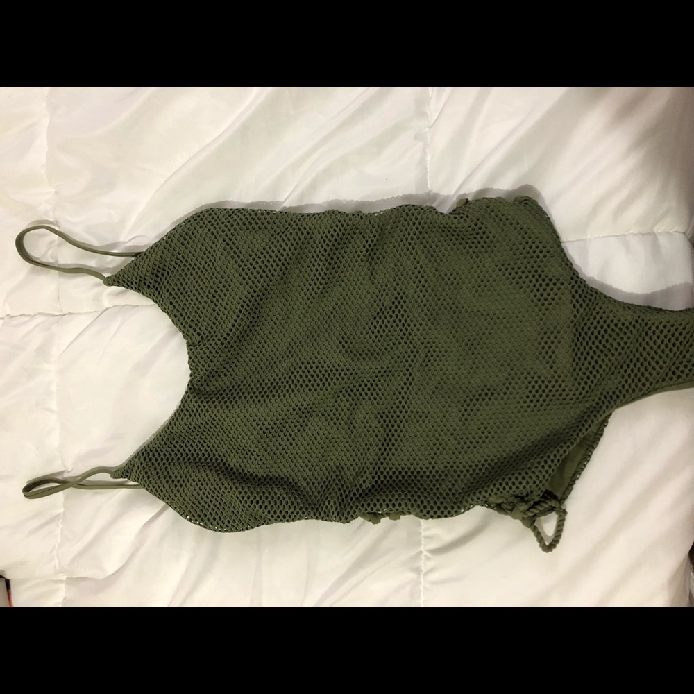Billabong one piece bathing suit